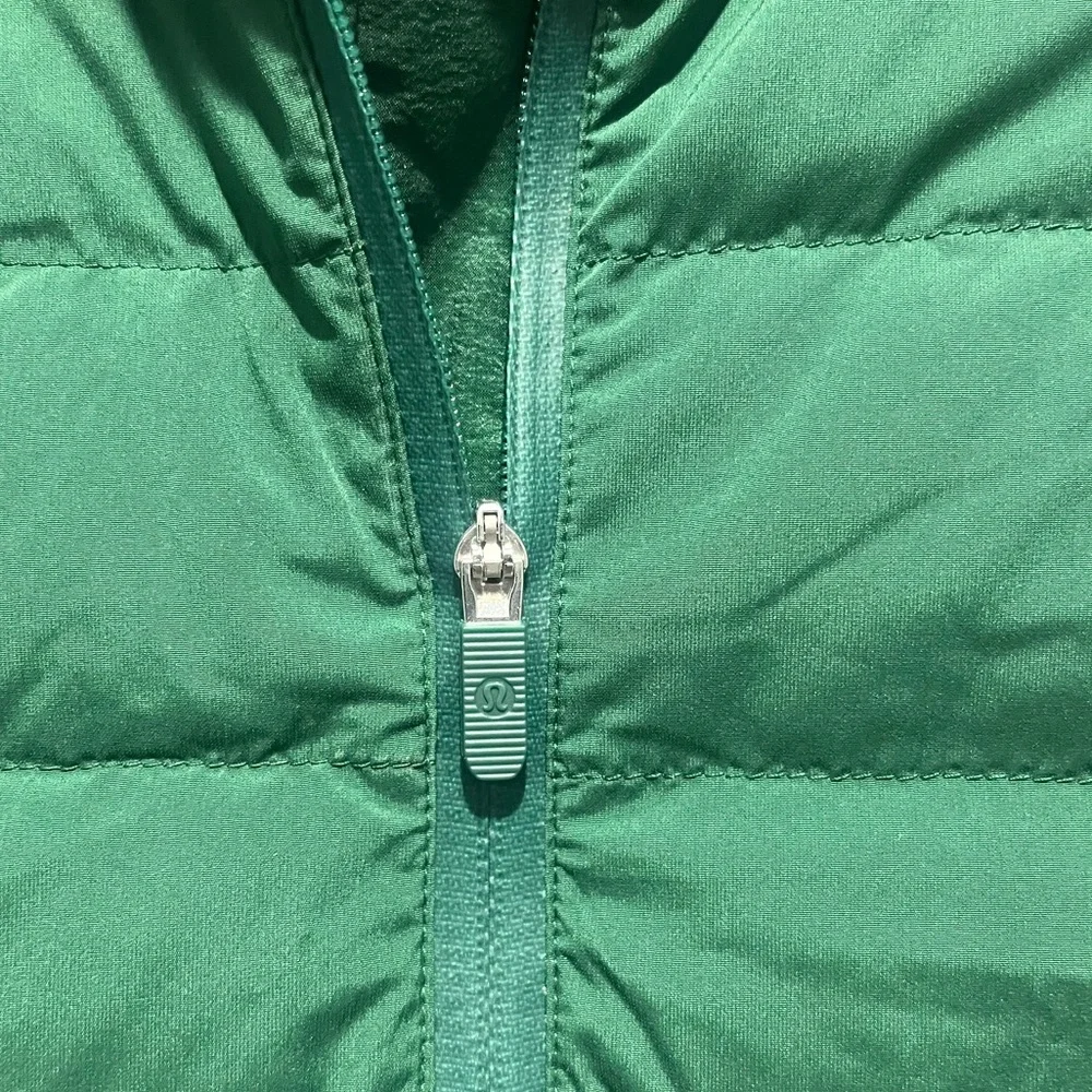 Lululemon Athletica Down For It All Everglade Green Vest Size 2 - Picture 6 of 14